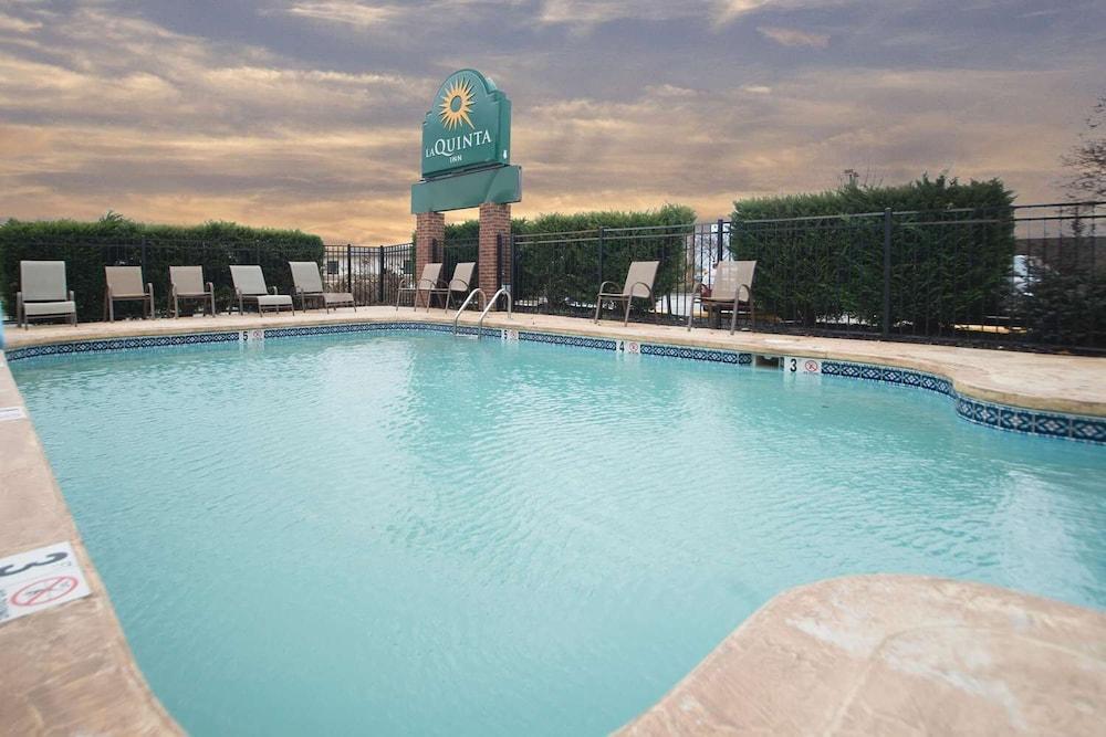 La Quinta Inn By Wyndham Calhoun South I-75 Экстерьер фото