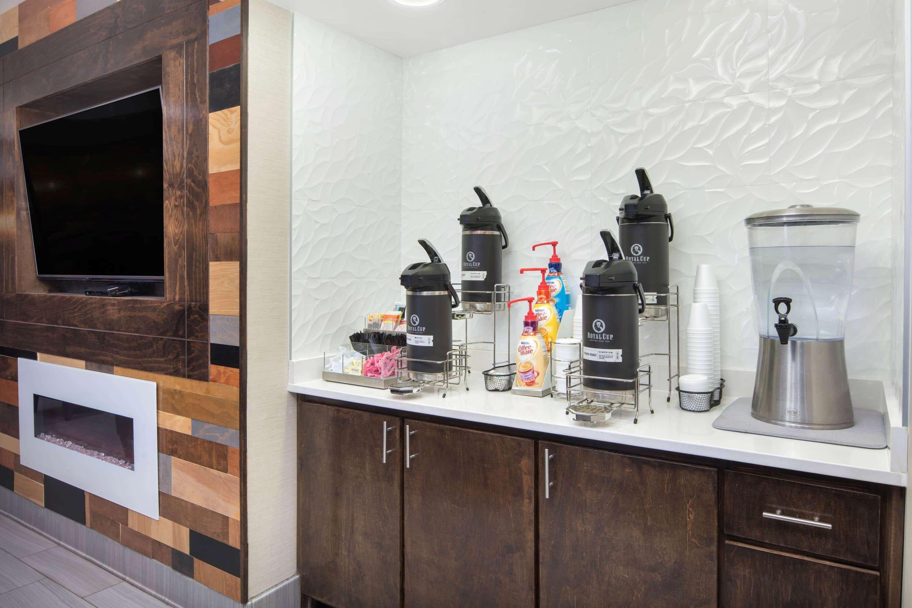 La Quinta Inn By Wyndham Calhoun South I-75 Экстерьер фото