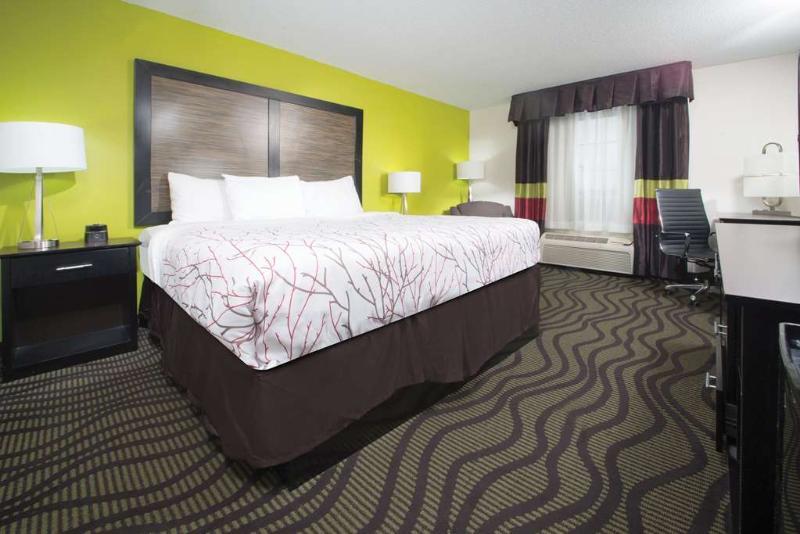 La Quinta Inn By Wyndham Calhoun South I-75 Экстерьер фото