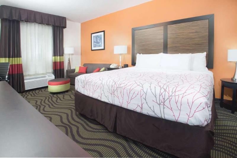 La Quinta Inn By Wyndham Calhoun South I-75 Экстерьер фото